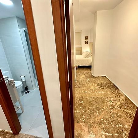 Habitacion Confort Centro Para 2 Personas กรานาดา ภายนอก รูปภาพ