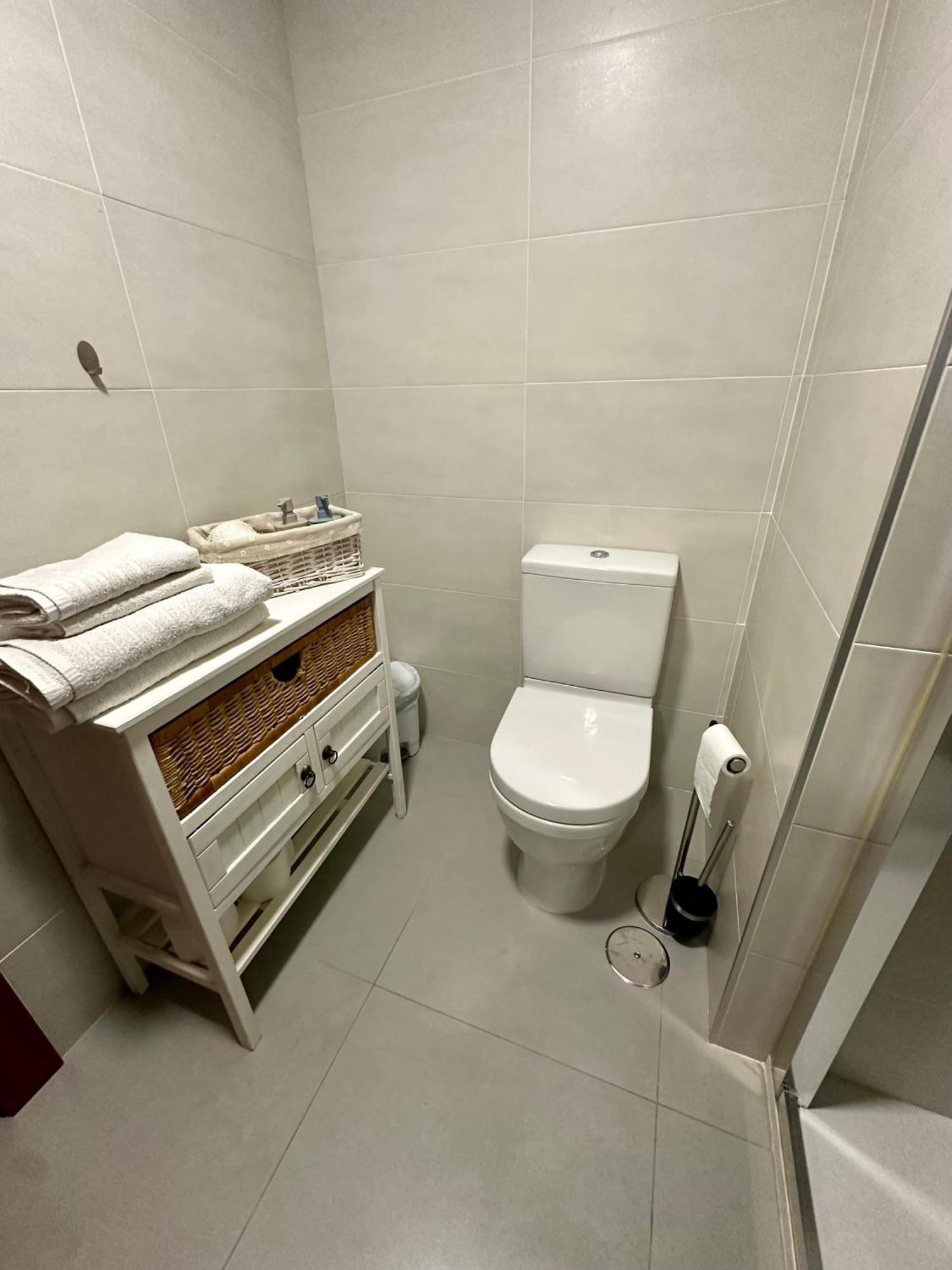 Habitacion Confort Centro Para 2 Personas กรานาดา ภายนอก รูปภาพ