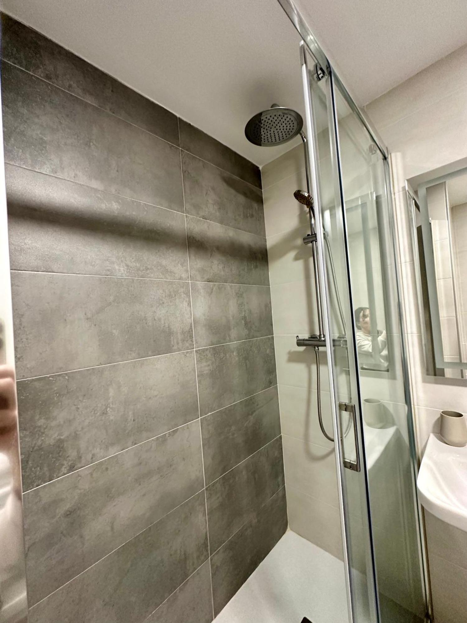 Habitacion Confort Centro Para 2 Personas กรานาดา ภายนอก รูปภาพ
