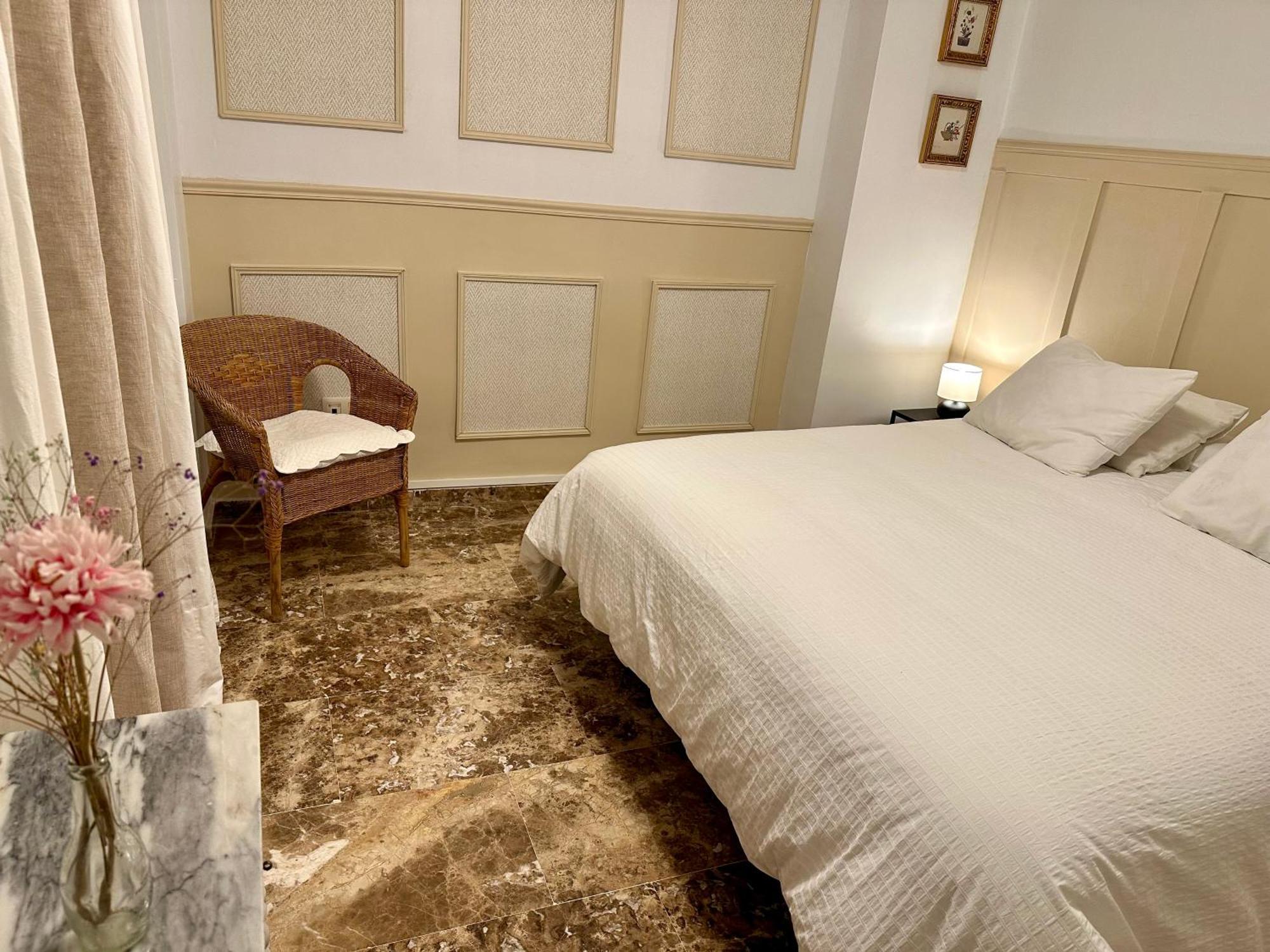 Habitacion Confort Centro Para 2 Personas กรานาดา ภายนอก รูปภาพ