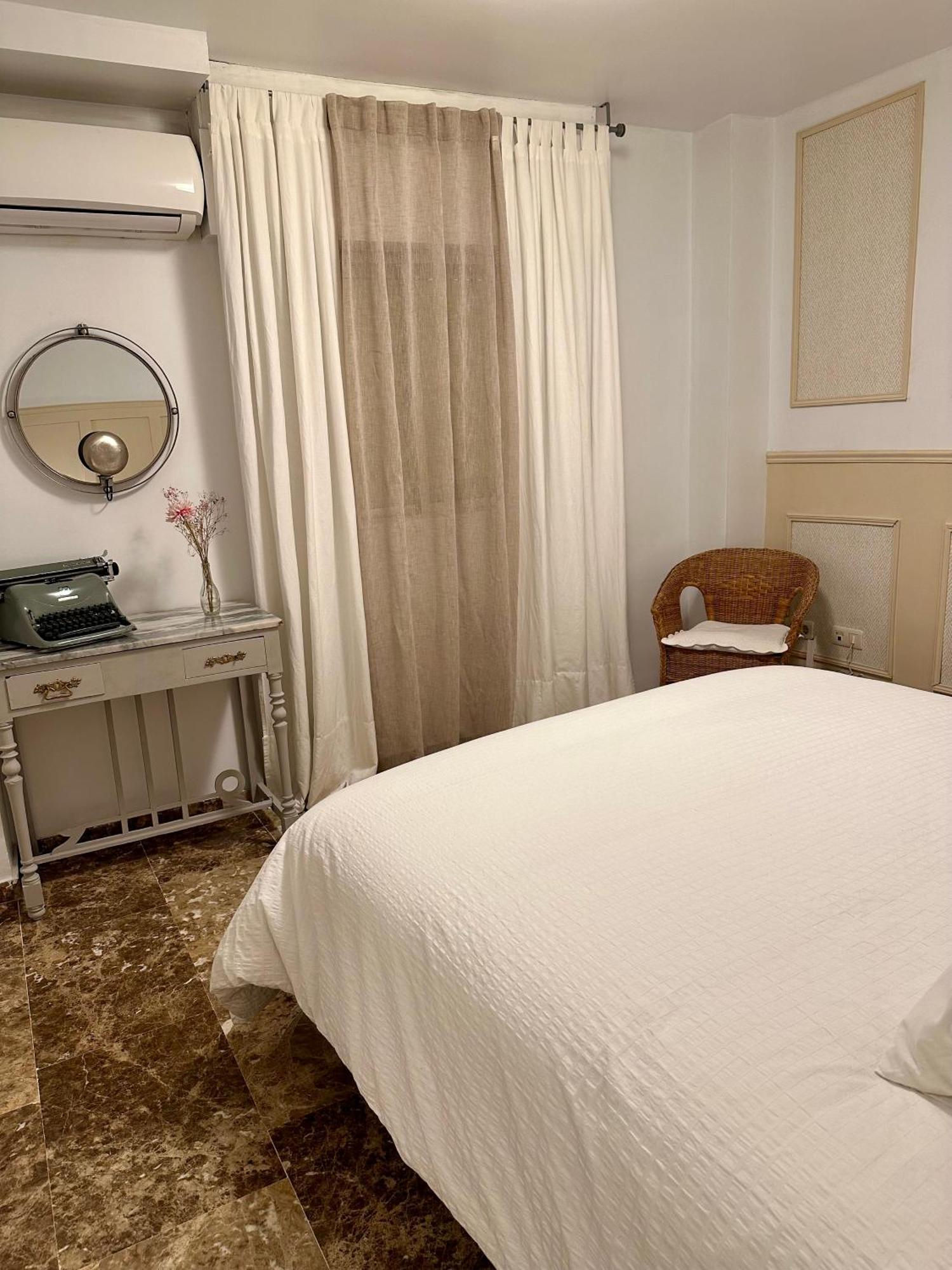 Habitacion Confort Centro Para 2 Personas กรานาดา ภายนอก รูปภาพ