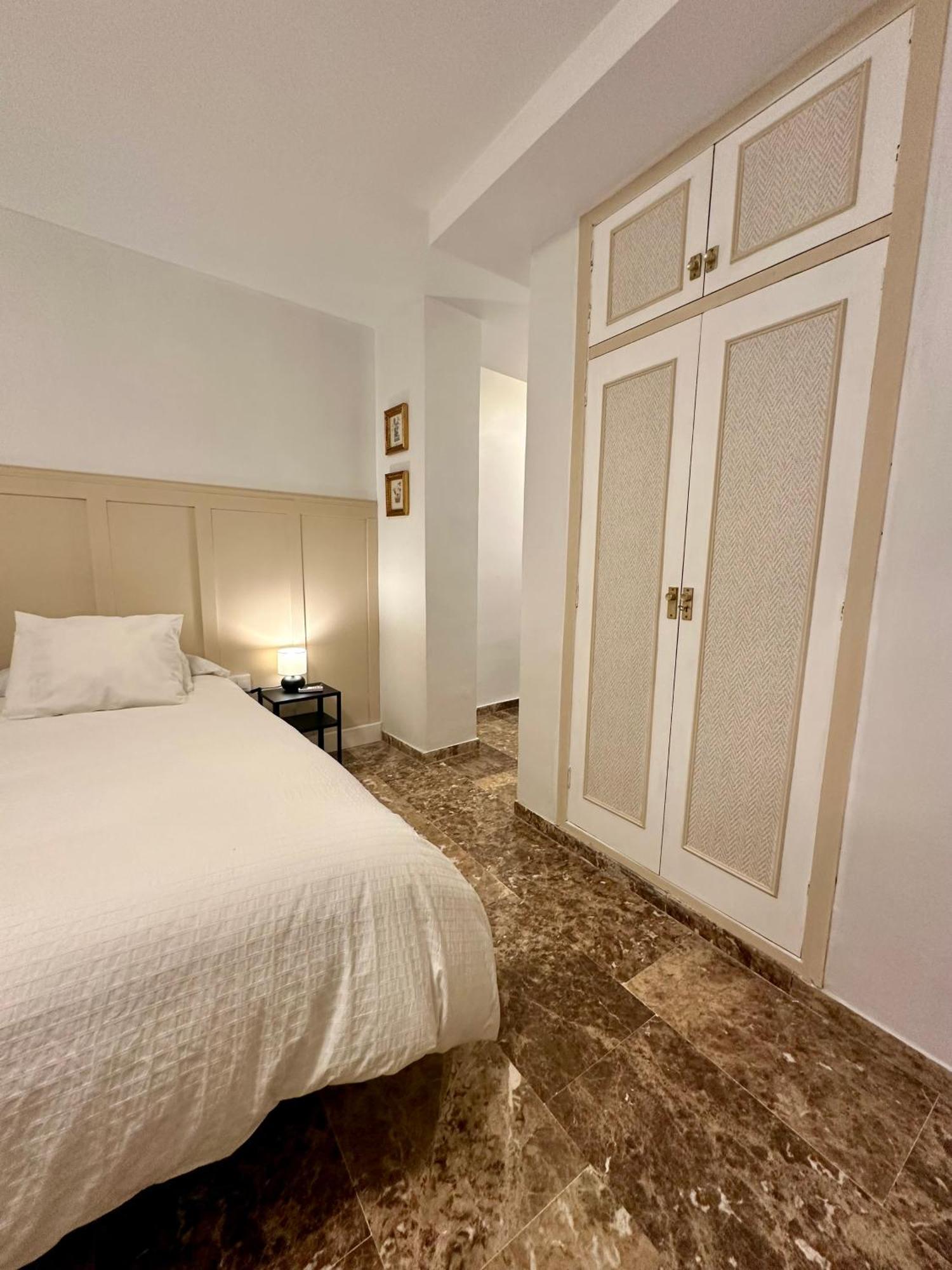 Habitacion Confort Centro Para 2 Personas กรานาดา ภายนอก รูปภาพ