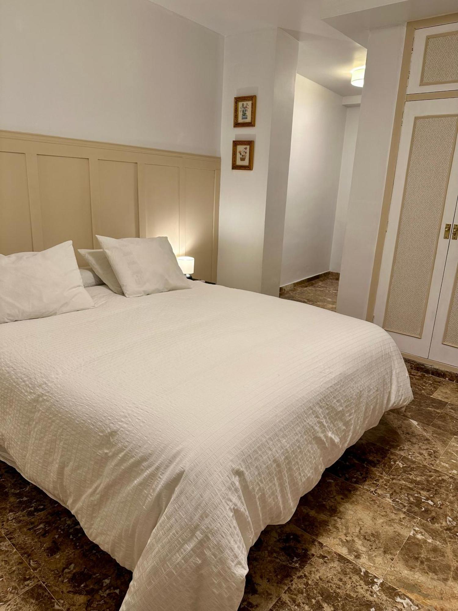 Habitacion Confort Centro Para 2 Personas กรานาดา ภายนอก รูปภาพ