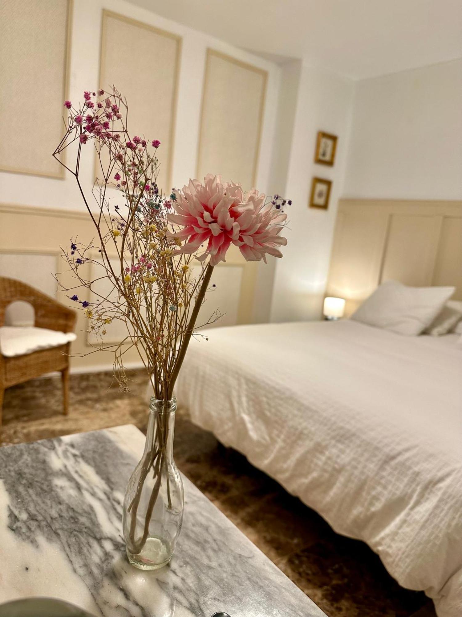 Habitacion Confort Centro Para 2 Personas กรานาดา ภายนอก รูปภาพ